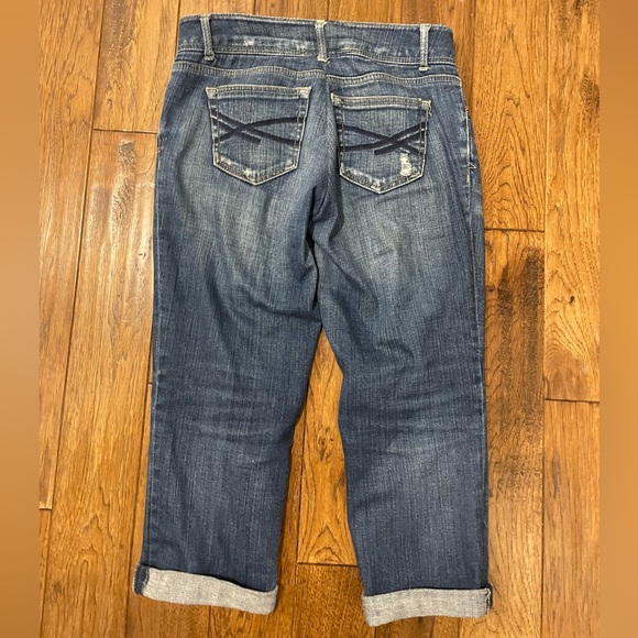 Aeropostale Capri Pants - Picture 2 of 3